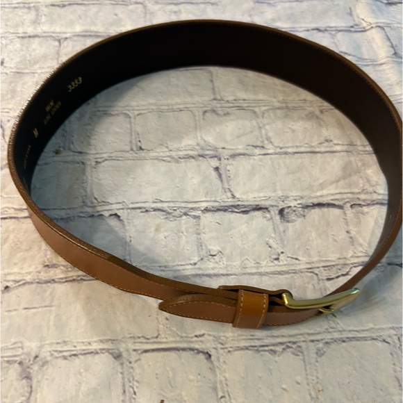 EDDIE BAUER VINTAGE ANILINE GLOVE LEATHER BROWN WITH SOLID BRASS BUCKLE SIZE MED - Picture 8 of 8